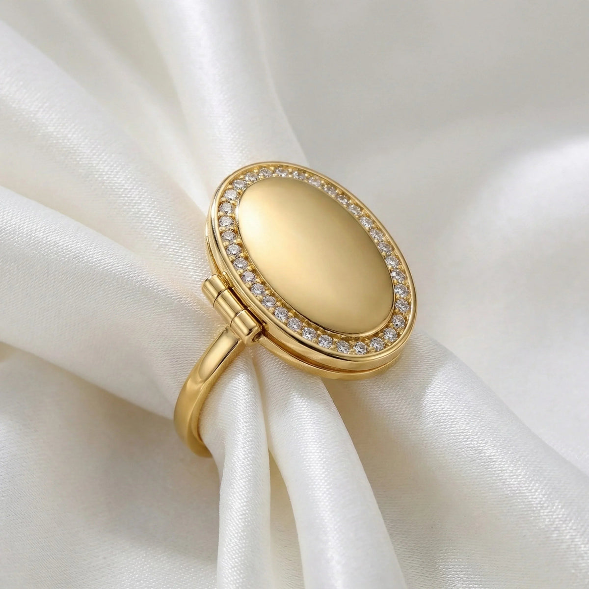 Ovaler Medaillonring