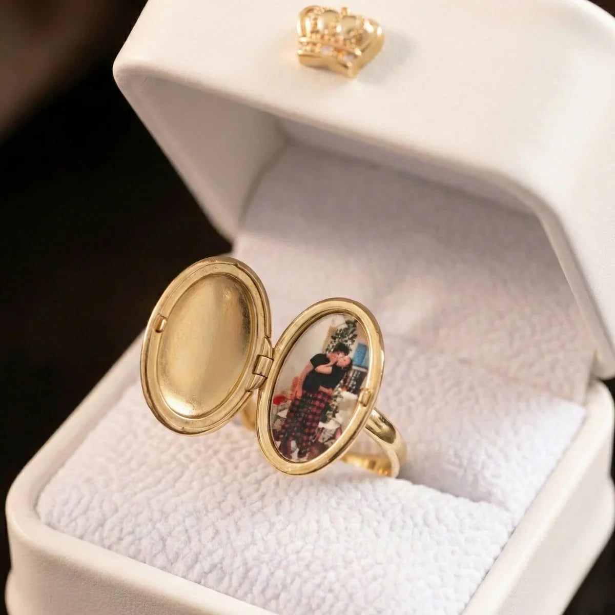 Ovaler Medaillonring