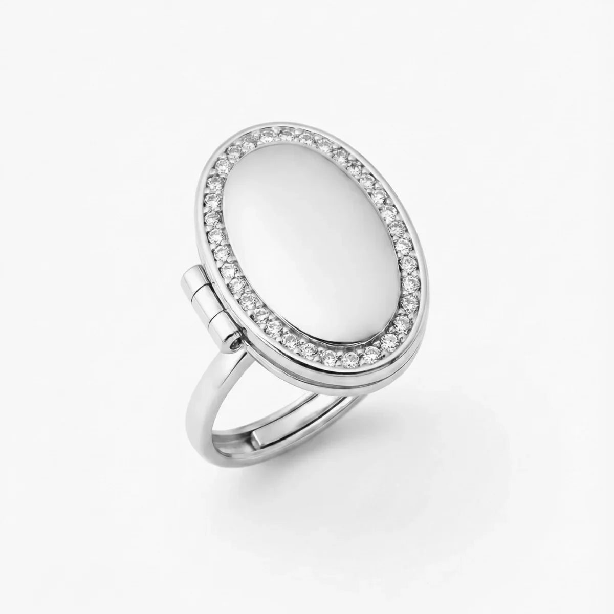 Ovaler Medaillonring