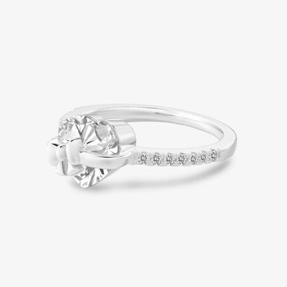 Mit Liebe gebundener Versprechensring
